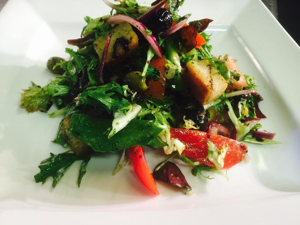 Michelangelos - Rooms, Restaurant & Bar เกทส์เฮด ภายนอก รูปภาพ